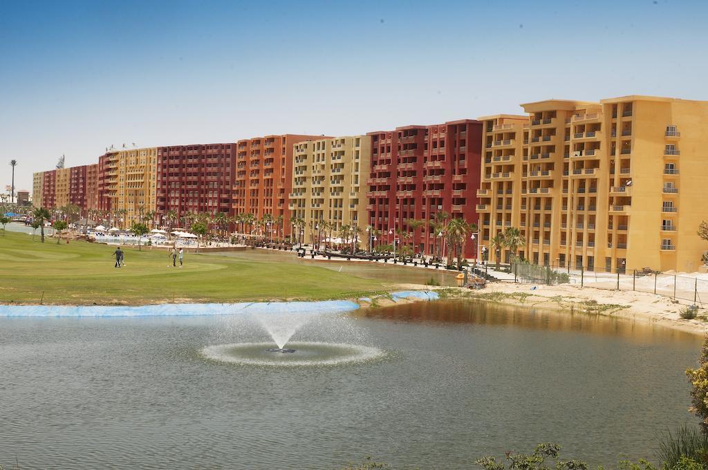 Porto Golf Marina Apartments Powered By Amer-Group 阿莱曼 外观 照片